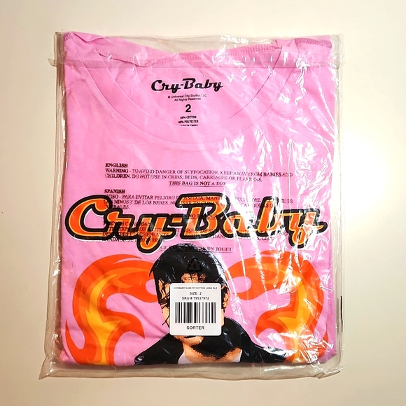 ❤️NWT TORRID VALENTINES DAY TEE- CRY BABY MOVIE - JOHNNY DEPP CROP PLUS SIZE TOP - Picture 4 of 8